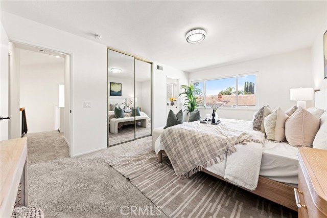 Image 33 of 56 For 19841 Lombardy Lane