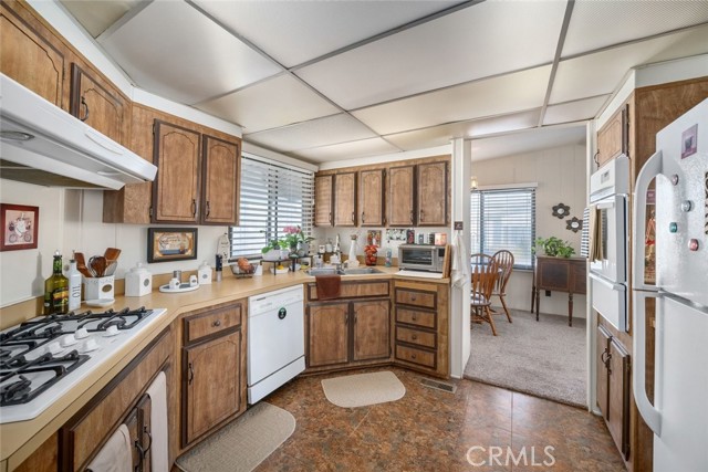 Detail Gallery Image 10 of 32 For 334 Partridge, Paso Robles,  CA 93446 - 2 Beds | 2 Baths