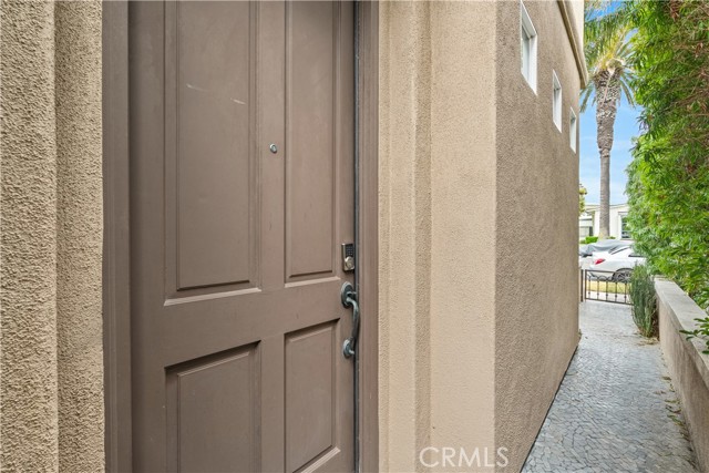 Detail Gallery Image 43 of 46 For 513 Pecan Ave, Huntington Beach,  CA 92648 - 3 Beds | 3/1 Baths