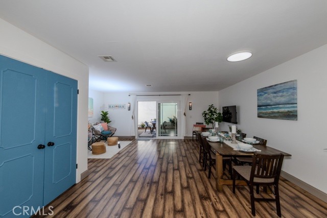 Detail Gallery Image 7 of 45 For 20319 Gardenia, Huntington Beach,  CA 92646 - 2 Beds | 1/1 Baths