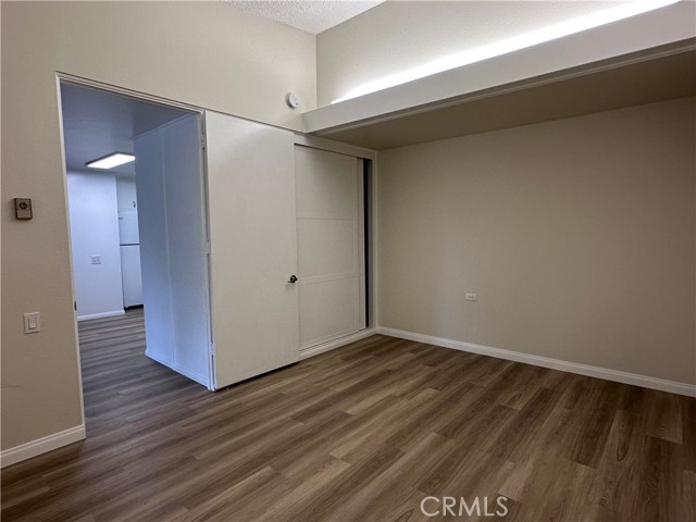 1600 Northwood Road, Seal Beach CA: https://media.crmls.org/medias/8f2fbb4d-aa71-4468-a080-b8c1ab24eae7.jpg