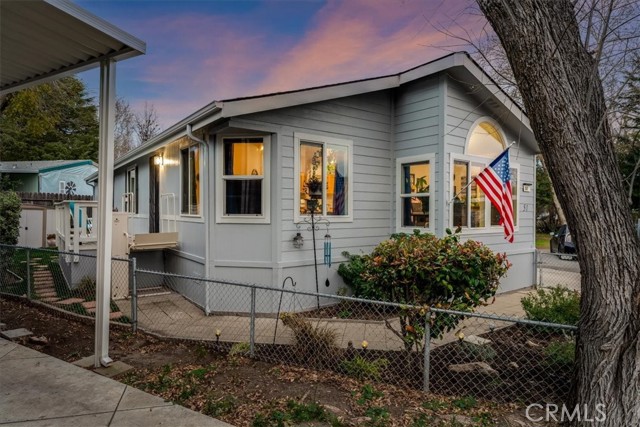 Detail Gallery Image 2 of 50 For 51 Quinta Ct, Paso Robles,  CA 93446 - 3 Beds | 2 Baths