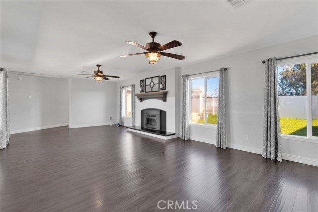 14573 Gayhead, Apple Valley CA: https://media.crmls.org/medias/8f30db0a-71f4-42b0-aa98-d62d4aed6f4b.jpg