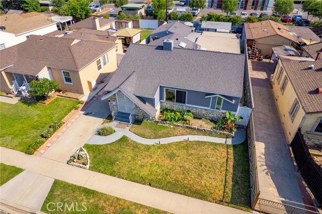 Detail Gallery Image 2 of 41 For 664 E Barry Dr, Long Beach,  CA 90805 - 3 Beds | 2 Baths