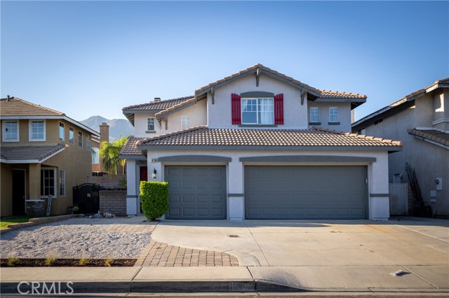 Detail Gallery Image 1 of 1 For 14708 Saddlepeak Dr, Fontana,  CA 92336 - 4 Beds | 2/1 Baths