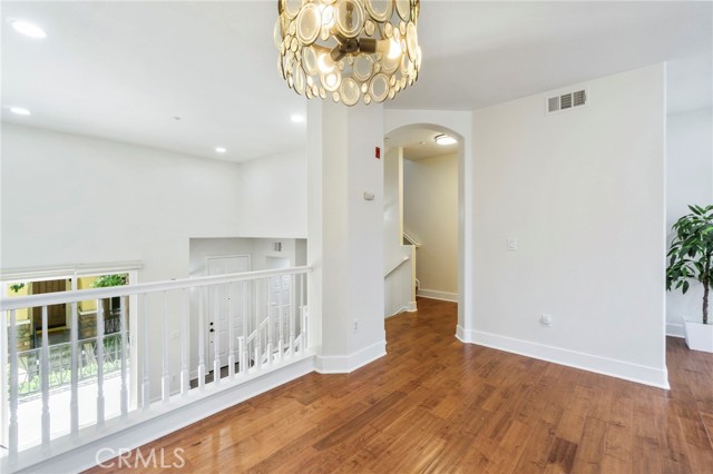 410 Timberwood, Irvine CA: https://media.crmls.org/medias/8f319852-ae80-4ada-a9b7-2add4d9c8b54.jpg