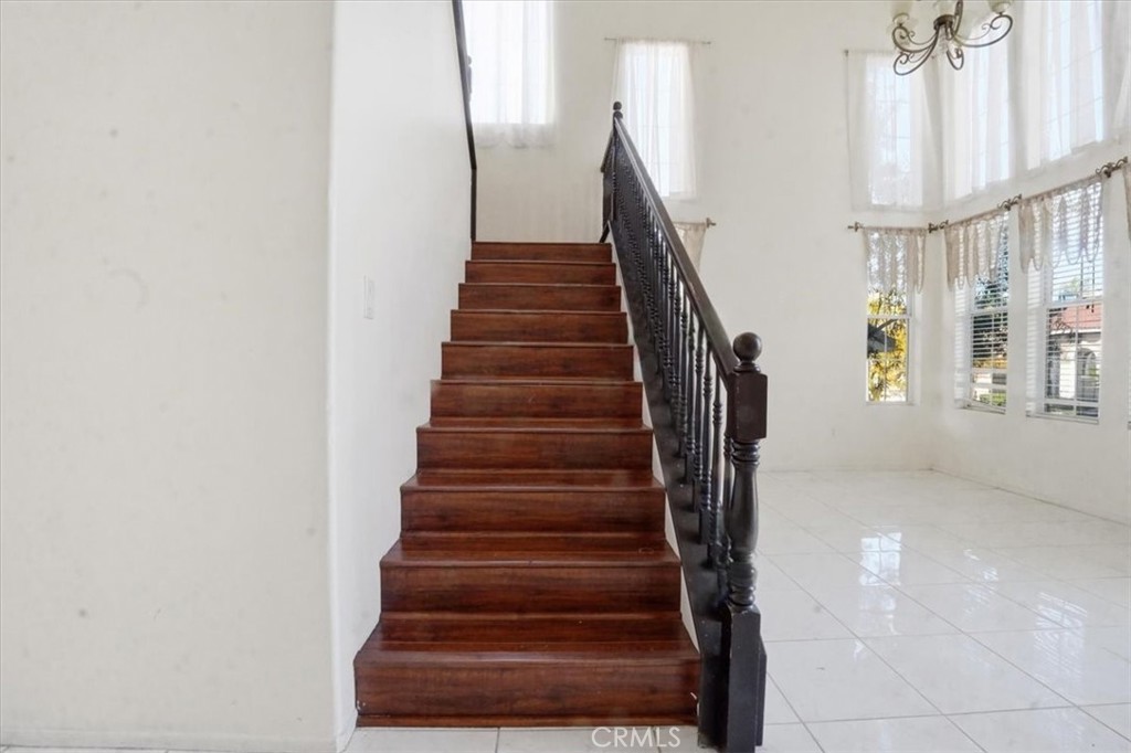 MLS #IG25270118 image #8