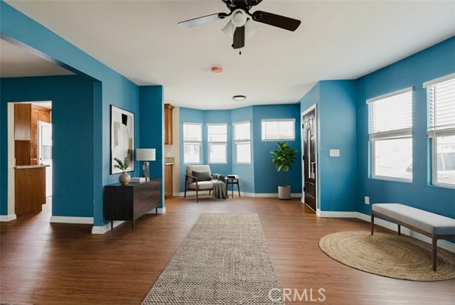 Detail Gallery Image 3 of 35 For 2226 Hauser Bld, Los Angeles,  CA 90016 - 3 Beds | 2 Baths