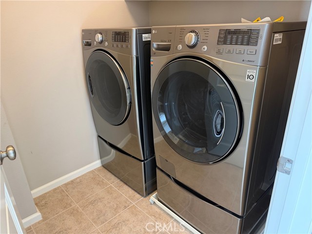 Detail Gallery Image 14 of 24 For 56 Strawberry Grove, Irvine,  CA 92620 - 3 Beds | 2/1 Baths