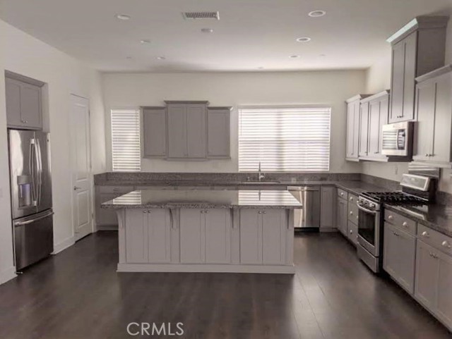 Detail Gallery Image 6 of 23 For 15940 Ellington, Chino Hills,  CA 91709 - 4 Beds | 3 Baths