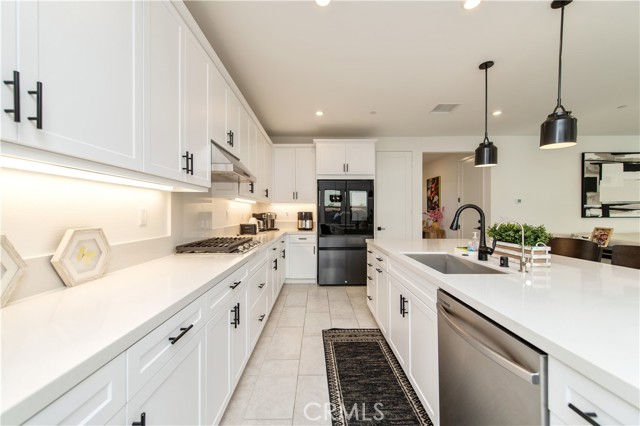 Detail Gallery Image 11 of 54 For 295 Autumn Way, Rancho Mission Viejo,  CA 92675 - 5 Beds | 4 Baths