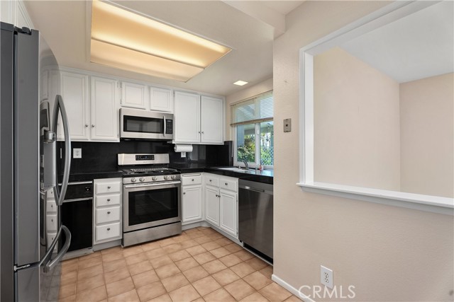 23524 Ribalta, Mission Viejo CA: https://media.crmls.org/medias/8f3374e1-2fa9-42fb-88e3-c37622f8b0b0.jpg