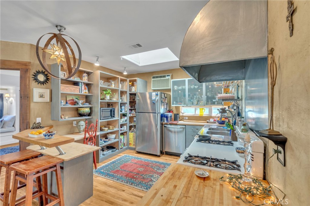 734 Via Arezzo Place Altadena img 24