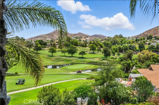 Detail Gallery Image 10 of 47 For 30700 Spyglass Way, Menifee,  CA 92587 - 5 Beds | 3/1 Baths