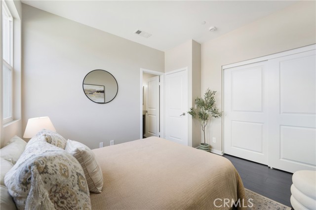 Detail Gallery Image 22 of 39 For 168 N Orange Ave, Brea,  CA 92821 - 3 Beds | 3/1 Baths