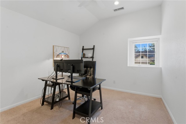 Detail Gallery Image 36 of 51 For 5501 Fairgrange Dr, Agoura Hills,  CA 91301 - 6 Beds | 3 Baths