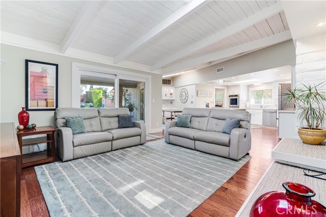 1289 La Jolla Drive photo 6