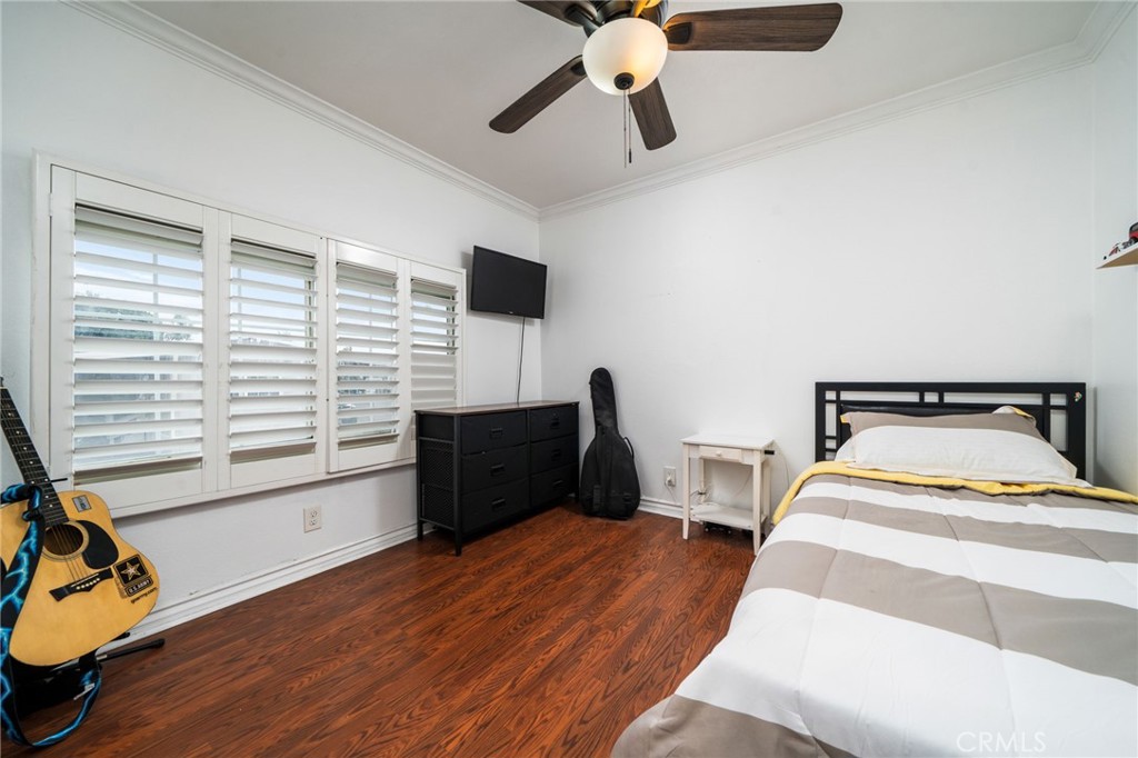 MLS #CV25231079 image #10