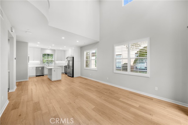 Detail Gallery Image 5 of 28 For 171 Elkhorn, Irvine,  CA 92618 - 4 Beds | 3/1 Baths