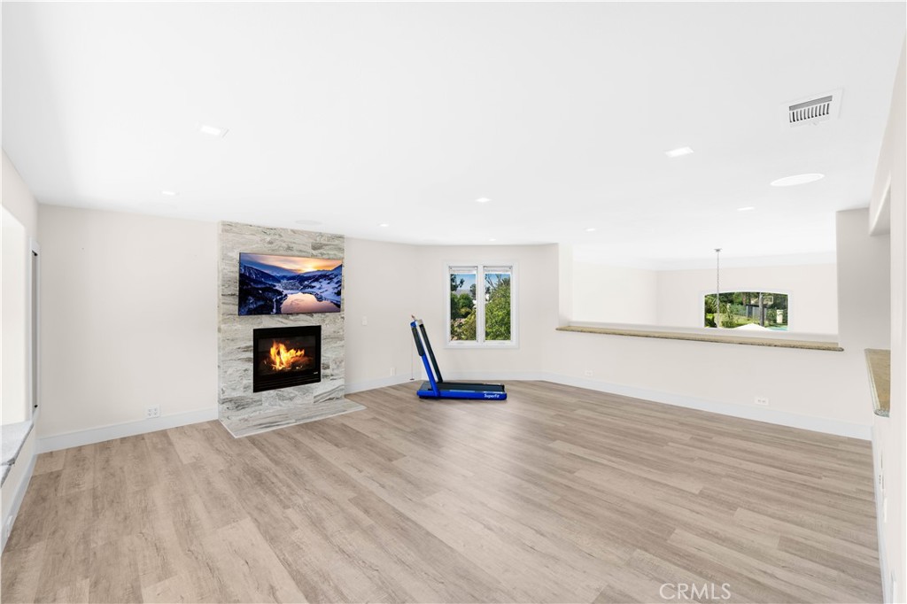 MLS #OC25151430 img 47