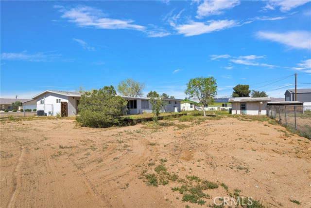 Detail Gallery Image 52 of 55 For 14775 Gayhead, Apple Valley,  CA 92307 - 3 Beds | 2 Baths