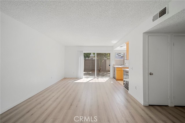 Detail Gallery Image 8 of 42 For 448 N via Pisa, Anaheim,  CA 92806 - 3 Beds | 1/1 Baths