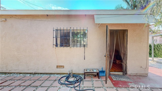754 76th Street, Los Angeles, California 90001, 2 Bedrooms Bedrooms, ,1 BathroomBathrooms,Single Family Residence,For Sale,76th,PW24143222
