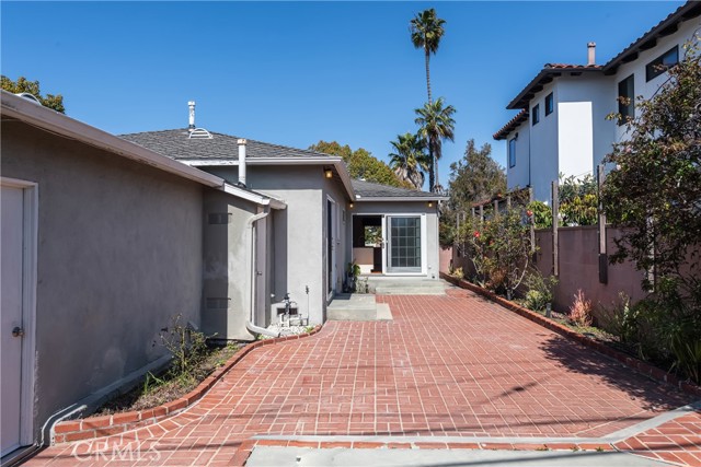 1600 21st Street, Manhattan Beach, California 90266, 3 Bedrooms Bedrooms, ,2 BathroomsBathrooms,Residential,Sold,21st,SB24044657