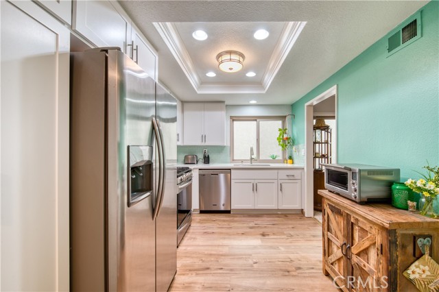 Detail Gallery Image 5 of 40 For 27695 via Turina, Mission Viejo,  CA 92692 - 3 Beds | 2 Baths