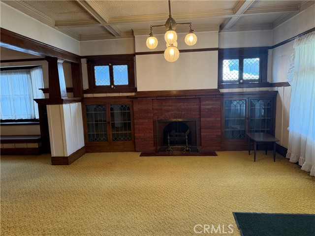 1253 South Victoria photo 5