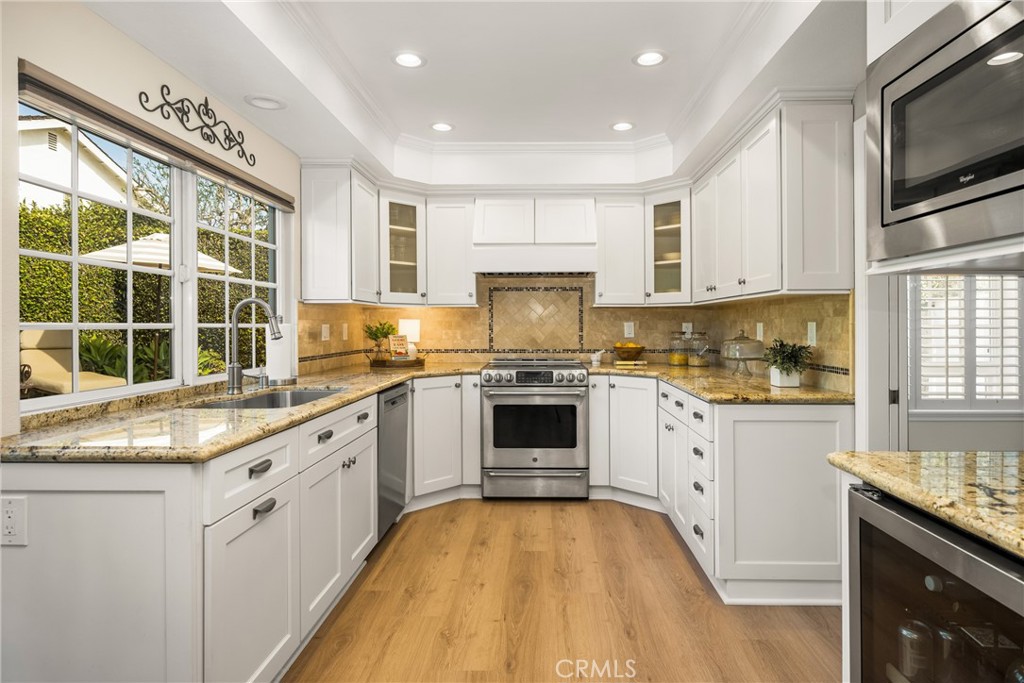 MLS #OC25253550 image #33