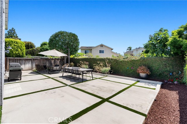 20 Whistling Isle, Irvine CA: https://media.crmls.org/medias/8f3d4102-2322-4de8-be21-f756a33dfc7d.jpg