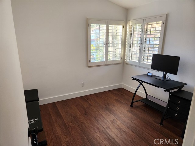 Detail Gallery Image 20 of 32 For 28030 Wildwind Rd, Canyon Country,  CA 91351 - 4 Beds | 3 Baths