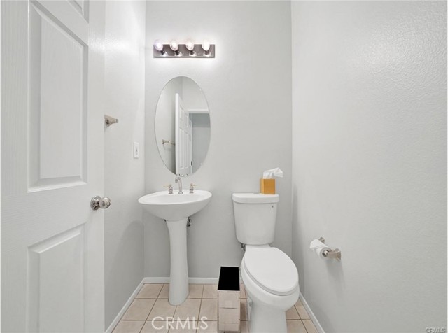 Detail Gallery Image 9 of 12 For 21 Mistral, Aliso Viejo,  CA 92656 - 2 Beds | 2/1 Baths