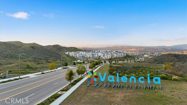 Detail Gallery Image 42 of 47 For 27323 Seven Oaks Ln, Valencia,  CA 91381 - 3 Beds | 3/1 Baths