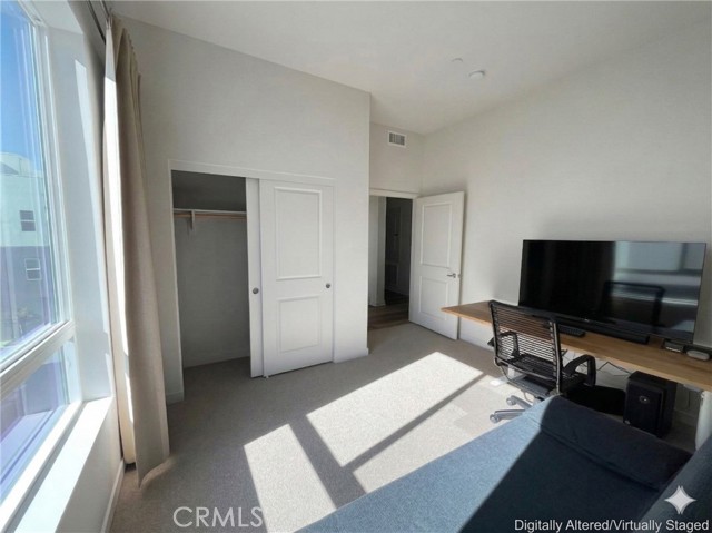 Image 16 of 30 For 2095 Bravo Loop 4