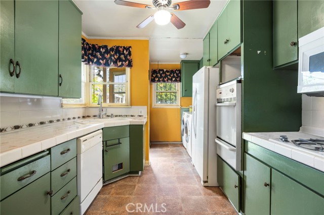 Detail Gallery Image 9 of 27 For 5358 Inglewood Bld, Culver City,  CA 90230 - 2 Beds | 1 Baths