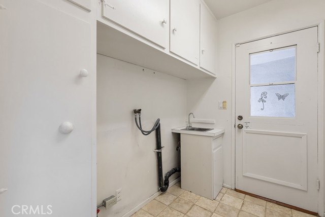 Detail Gallery Image 28 of 44 For 338 S La Serena Dr, West Covina,  CA 91791 - 4 Beds | 4/1 Baths
