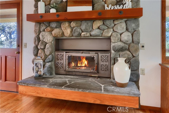 5857 Allred Road, Mariposa CA: https://media.crmls.org/medias/8f3f689c-2ebe-473f-b383-86c0fbd96dc5.jpg