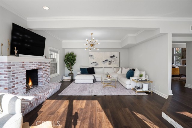 Detail Gallery Image 16 of 41 For 5 Hillsborough, Newport Beach,  CA 92660 - 4 Beds | 4/1 Baths