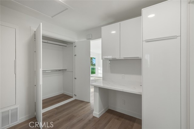 Detail Gallery Image 20 of 30 For 372 Locust, Laguna Beach,  CA 92651 - 2 Beds | 2 Baths