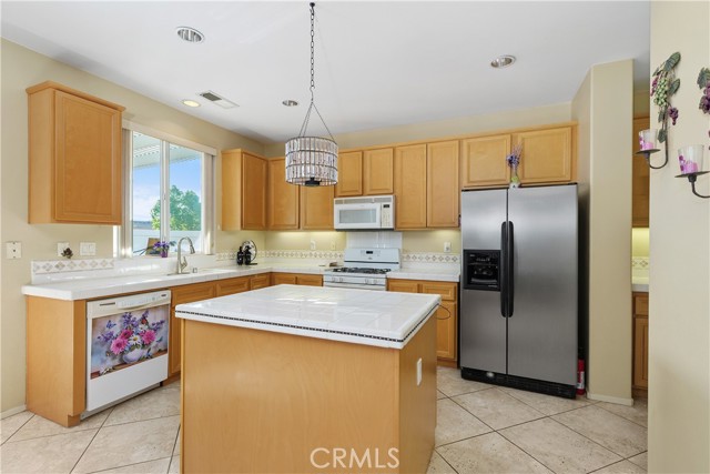 Detail Gallery Image 18 of 38 For 186 Canary Ck, Beaumont,  CA 92223 - 2 Beds | 2 Baths