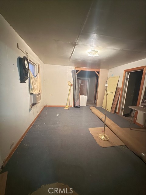 Detail Gallery Image 9 of 15 For 82480 3rd, Trona,  CA 93562 - 5 Beds | 3 Baths