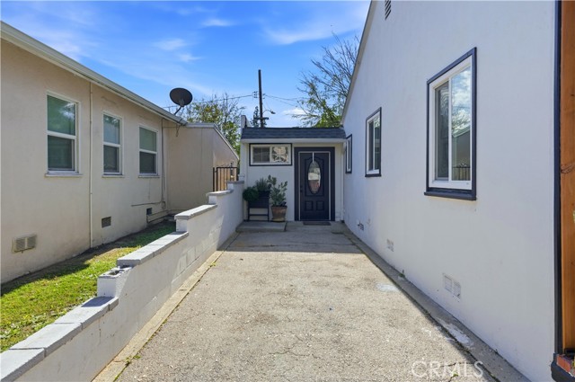 Detail Gallery Image 45 of 51 For 420 Montana St, Monrovia,  CA 91016 - 4 Beds | 2 Baths