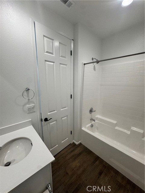 Detail Gallery Image 17 of 39 For 401 Mistyblue Ct, Hemet,  CA 92543 - 4 Beds | 3 Baths