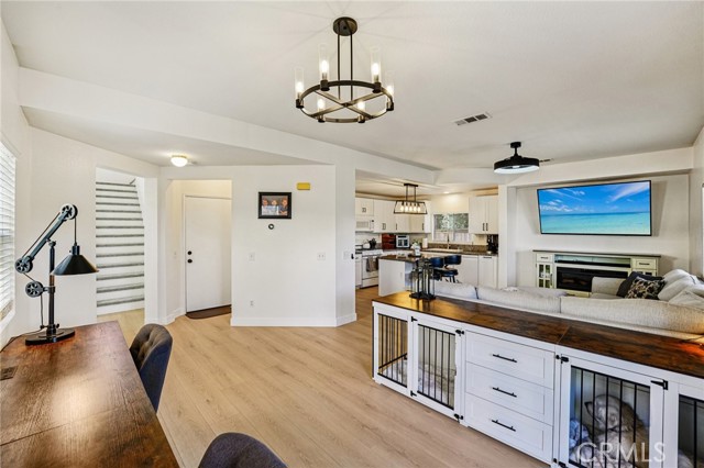 Detail Gallery Image 6 of 44 For 26275 Monticello, Murrieta,  CA 92563 - 3 Beds | 2/1 Baths