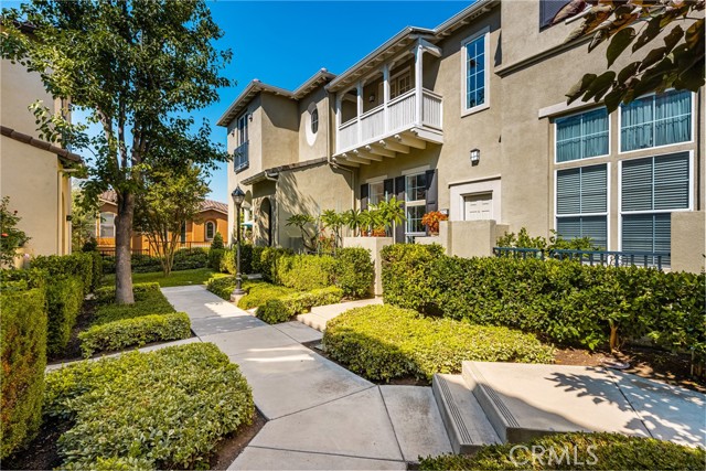 92 Chula Vista, Irvine CA: https://media.crmls.org/medias/8f42dbad-ee59-4b56-b5d9-56b011116b61.jpg