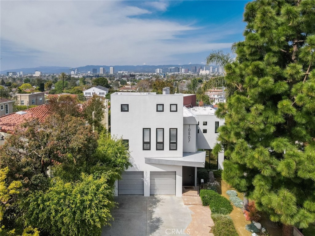 10507 Dunleer Drive, Los Angeles, CA 90064