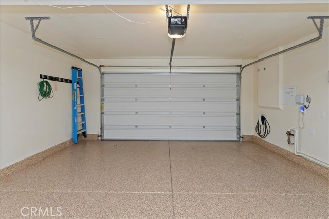 12640 Jaden Court, Grand Terrace CA: https://media.crmls.org/medias/8f431737-6752-4db3-b78a-b0fc68da4653.jpg