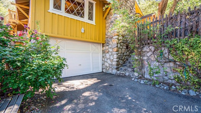 Detail Gallery Image 15 of 67 For 26 Oak Grove, Mt Baldy,  CA 91759 - 3 Beds | 3 Baths